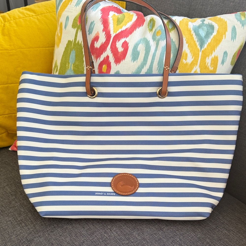 Dooney & Bourke Nylon Navy and White Striped Tote nautical NEW